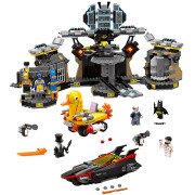 LEGO® Batcave-Einbruch (70909)