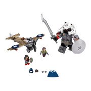 LEGO® Wonder Woman™ im Action-Getümmel (76075)