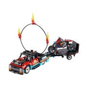 LEGO® Stunt-Show mit Truck und Motorrad (42106)