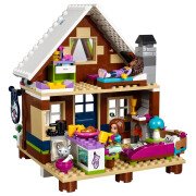 LEGO® Chalet im Wintersportort (41323)