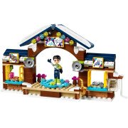 LEGO® Eislaufplatz im Wintersportort (41322)