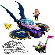 LEGO® Batgirl™ auf den Fersen des Batjets (41230)