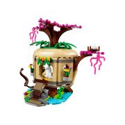 LEGO® Bird Island Egg Heist (75823)