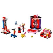 LEGO® Das Zuhause von Harley Quinn™ (41236)