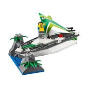 LEGO® Segelboot in Not (60168)