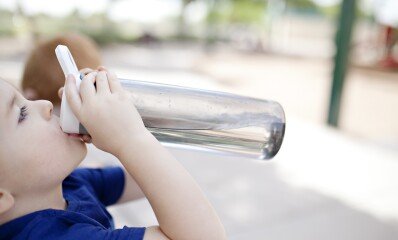 Welche Trinkflaschen eignen sich für Kinder?