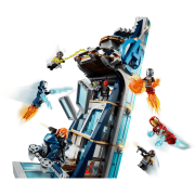 LEGO® Avengers – Kräftemessen am Turm (76166)