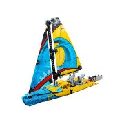 LEGO® Rennyacht (42074)