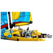 LEGO® Rennyacht (42074)