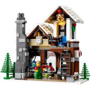 LEGO® Weihnachtlicher Spielzeugladen (10249)