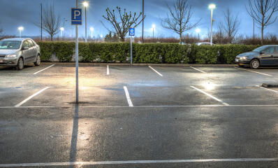 Auto sicher parken: Tipps und Produkte für stressfreies Parken