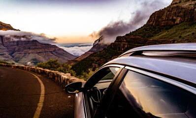 So meisterst du das Fahren in den Bergen: Tipps & Tricks