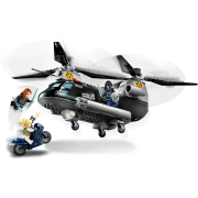 LEGO® Black Widows Hubschrauber-Verfolgungsjagd (76162)